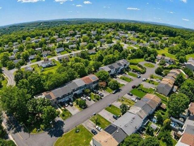 house with 3 bedroom, Middletown NY ES105292463