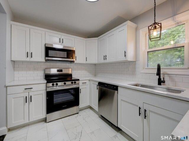 house with 3 bedroom, Middletown CT ES105533599