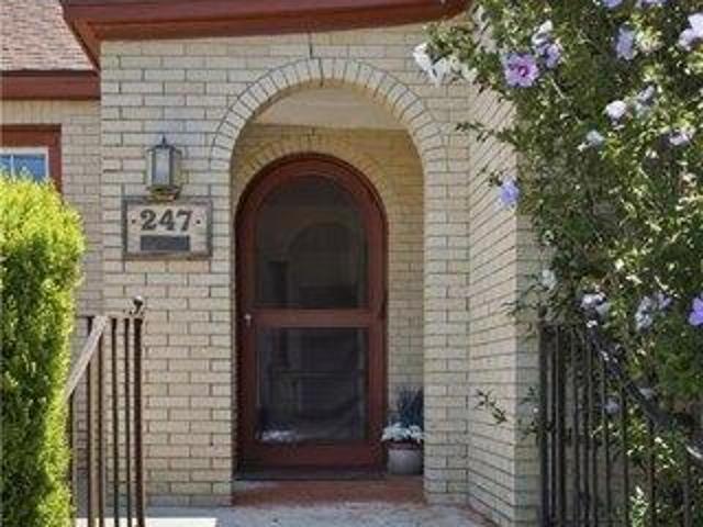 house with 3 bedroom, Middletown RI ES105629235