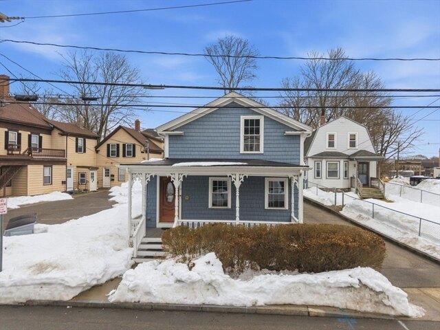 house with 3 bedroom, Middleboro MA DS103443644