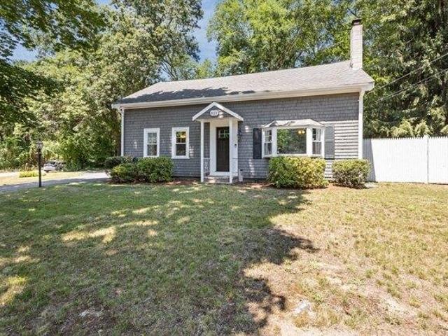 house with 3 bedroom, Middleboro MA ES105497094