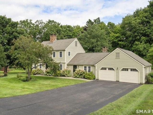 house with 3 bedroom, Middlefield CT ES105441013