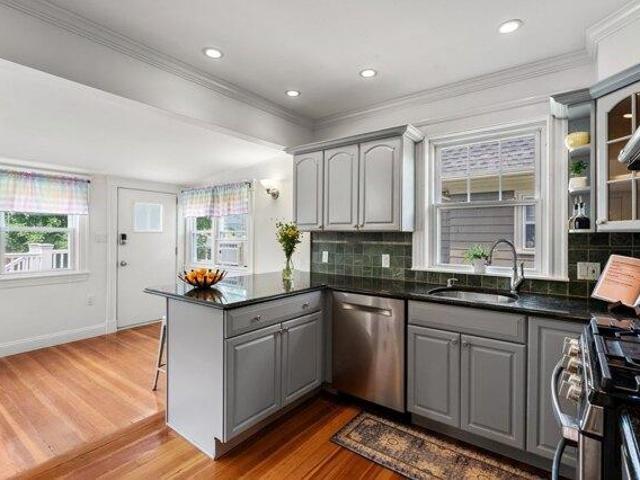house with 3 bedroom, Milton MA ES105476101