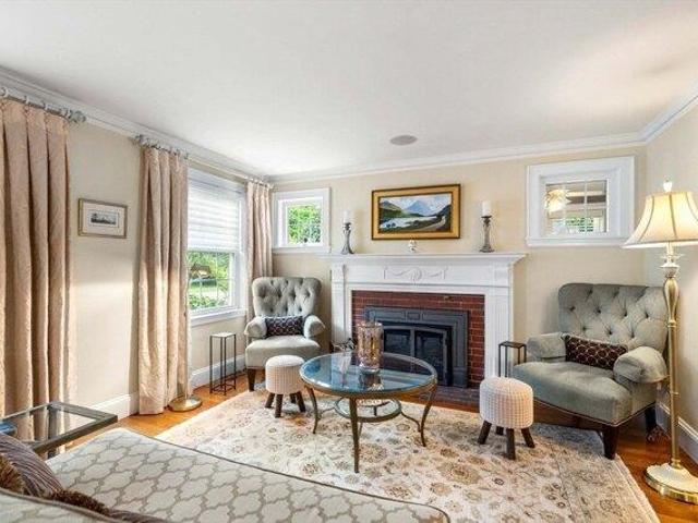 house with 3 bedroom, Milton MA ES105552817