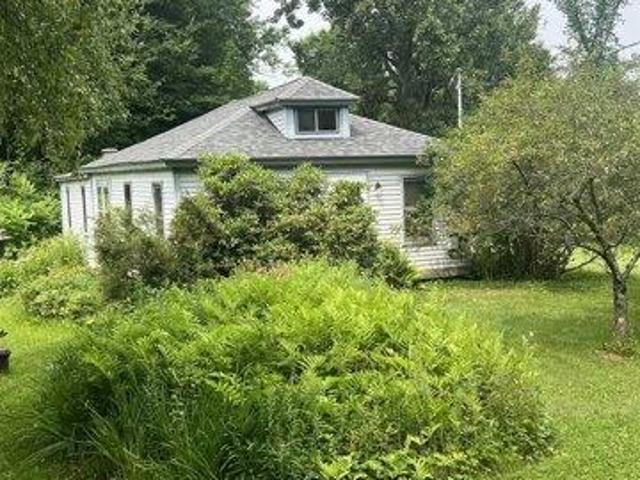 house with 3 bedroom, Milton VT ES104445010