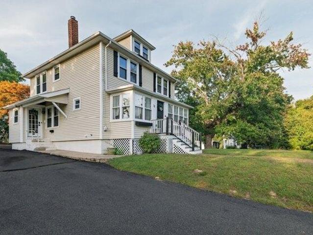 house with 3 bedroom, Milford MA ES105552192