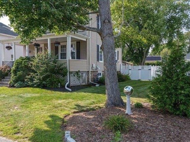 house with 3 bedroom, Milford MA ES105577023