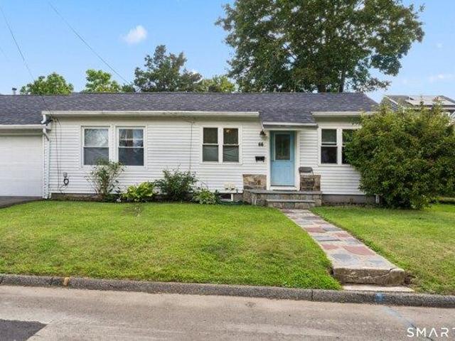 house with 3 bedroom, Milford CT ES105474060