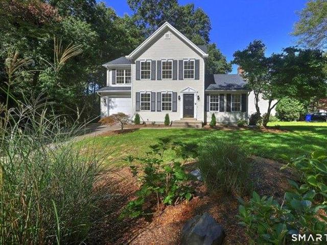 house with 3 bedroom, Milford CT ES105536747