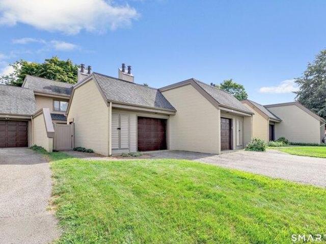 house with 3 bedroom, Milford CT ES105577164