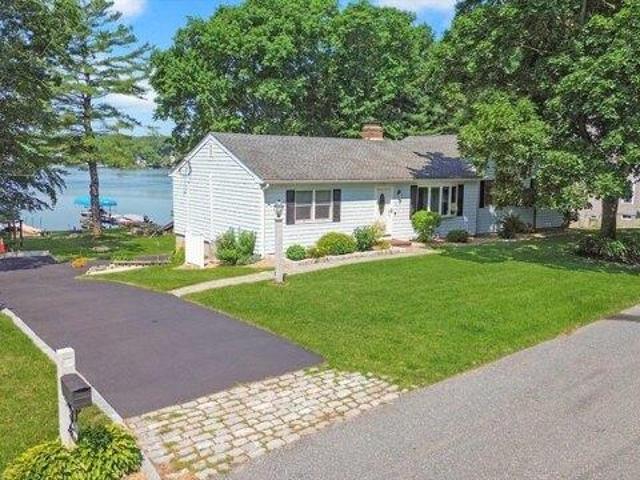 house with 3 bedroom, Millbury MA ES104541405