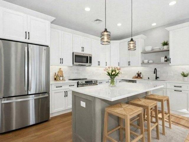 house with 3 bedroom, Millbury MA ES104512981