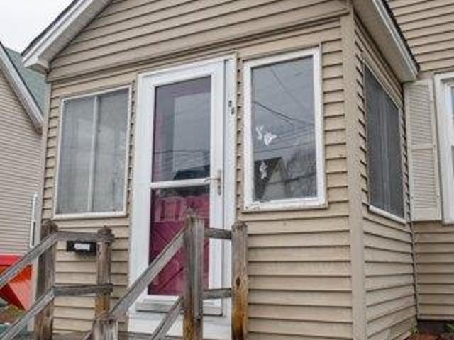 house with 3 bedroom, Millinocket ME ES104834011
