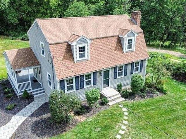 house with 3 bedroom, Millis MA ES105613073