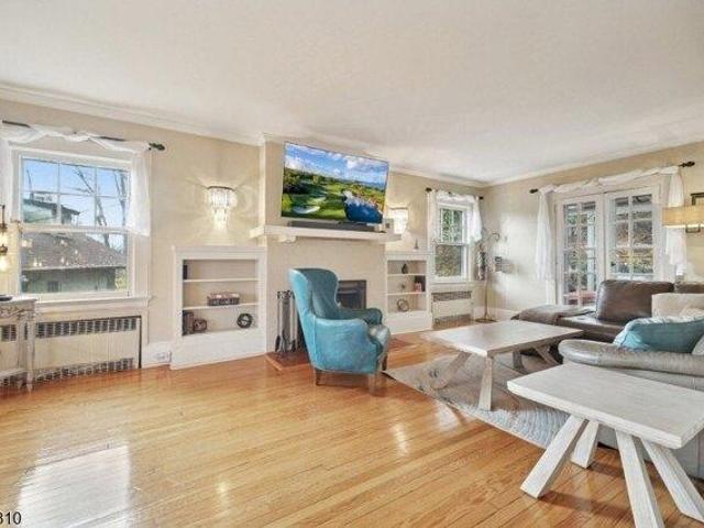 house with 3 bedroom, Montclair NJ ES105426199