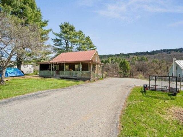 house with 3 bedroom, Montpelier VT ES105477088