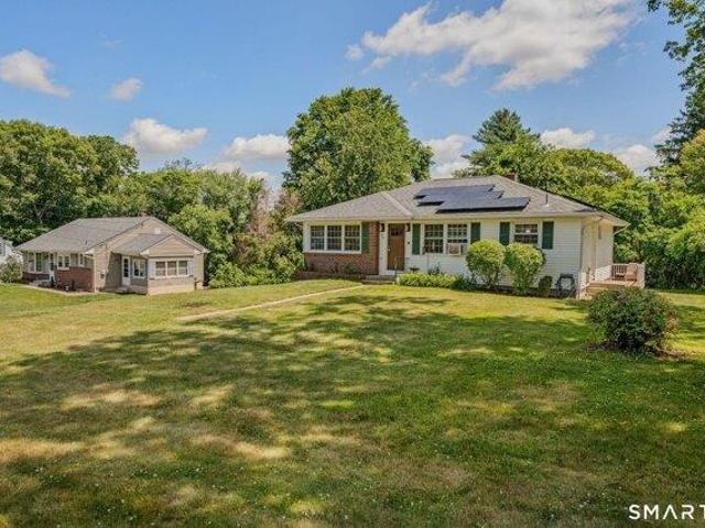 house with 3 bedroom, Montville CT ES104835706