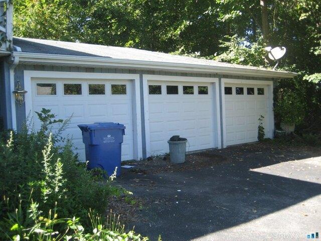house with 3 bedroom, Montville CT ES105722234