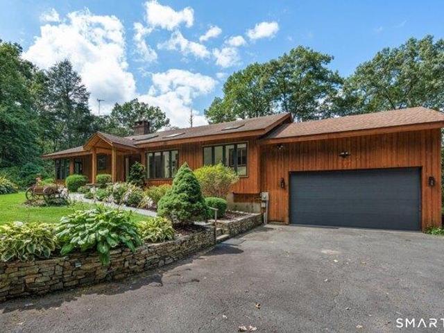 house with 3 bedroom, Monroe CT ES105443372