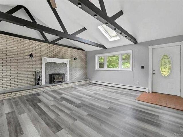 house with 3 bedroom, Monroe NY ES105292519