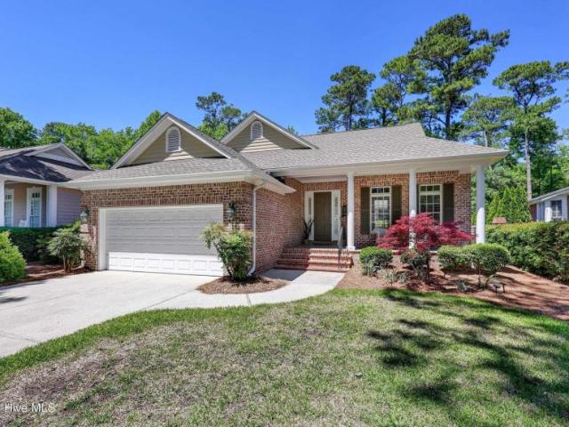 house with 3 bedroom, NC NC ES102553545