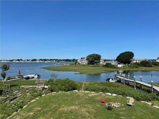 house with 3 bedroom, Narragansett RI ES105561818