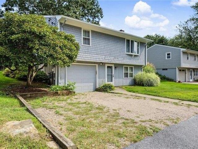house with 3 bedroom, Narragansett RI ES105752514