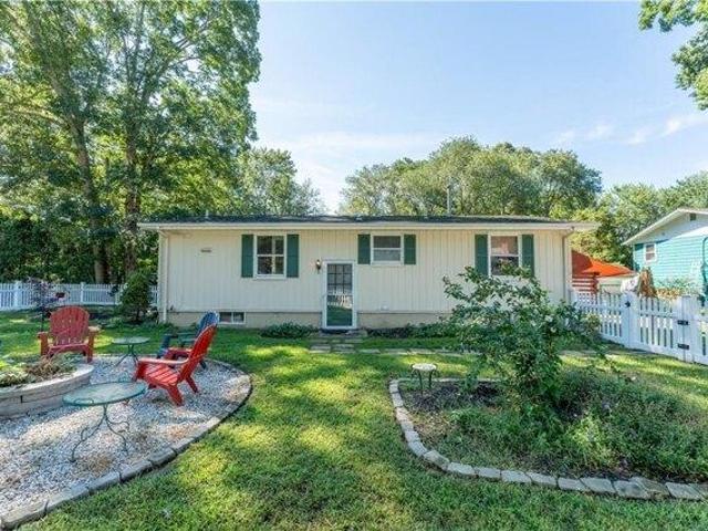 house with 3 bedroom, Narragansett RI ES105790796