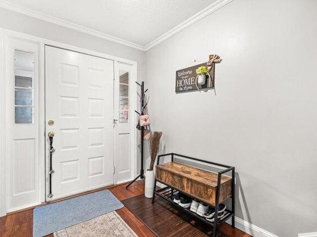 house with 3 bedroom, Nashua NH ES104480763