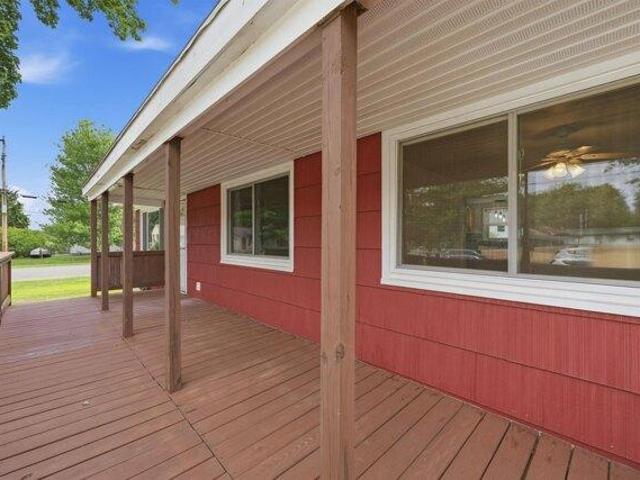 house with 3 bedroom, Nashua NH ES104512198