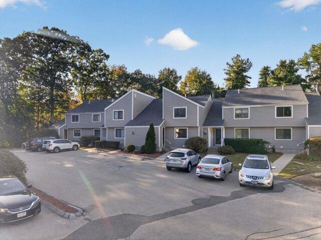 house with 3 bedroom, Nashua NH ES106036590