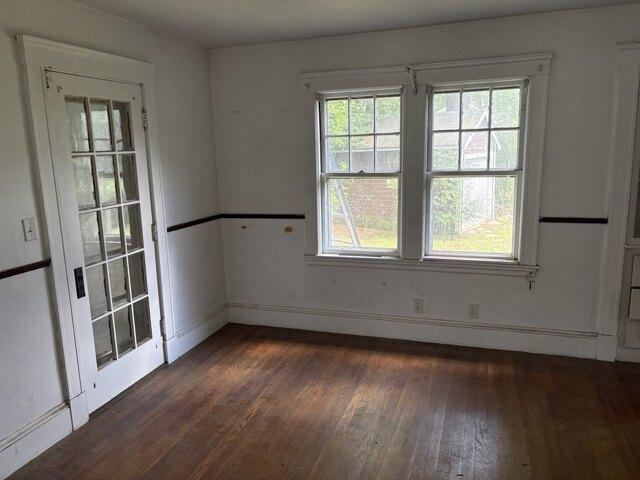 house with 3 bedroom, Newton MA ES105493549