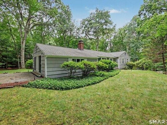 house with 3 bedroom, Newtown CT ES105415953