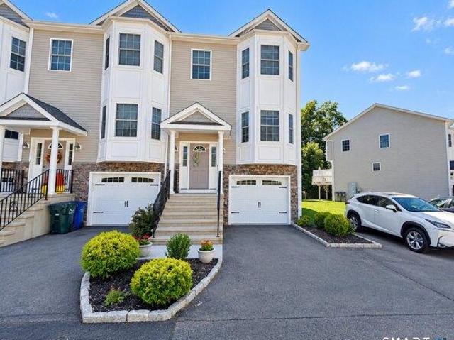 house with 3 bedroom, Newtown CT ES105574015