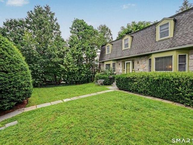house with 3 bedroom, New Canaan CT ES105536883