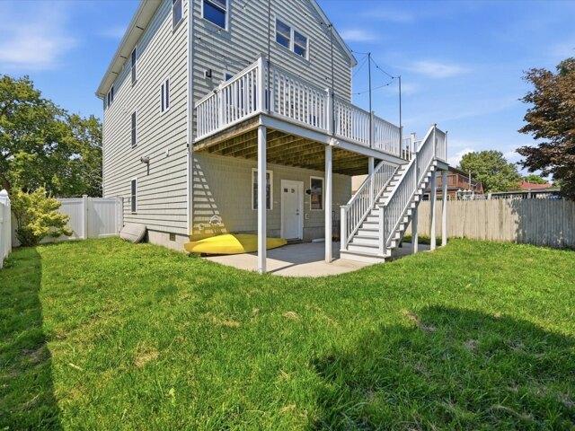 house with 3 bedroom, New Bedford MA ES105696930