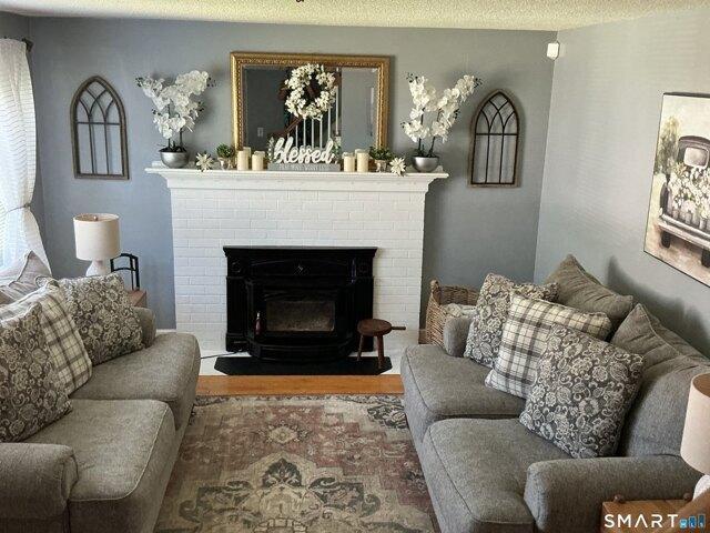 house with 3 bedroom, New Britain CT ES105549195