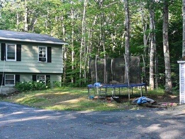 house with 3 bedroom, New Gloucester ME ES105831782