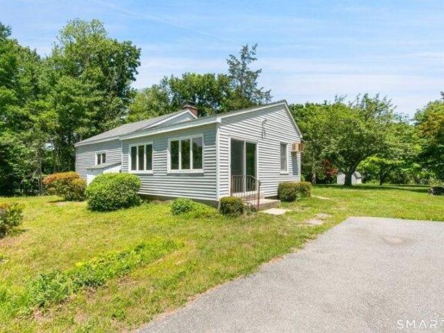 house with 3 bedroom, New Fairfield CT ES105475241