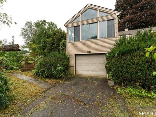 house with 3 bedroom, New Fairfield CT ES105495574