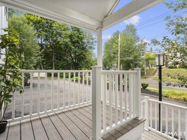 house with 3 bedroom, New Haven CT ES105495589