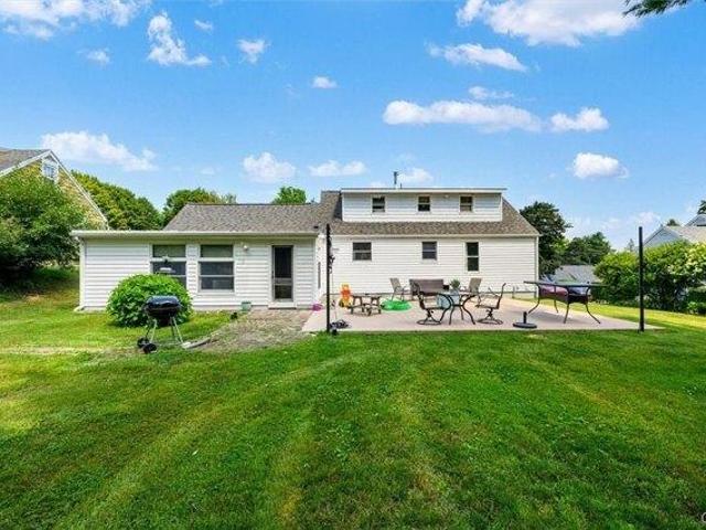 house with 3 bedroom, New Hartford NY ES105291302