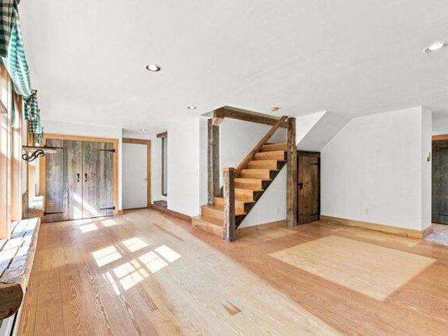 house with 3 bedroom, New London NH ES105402122