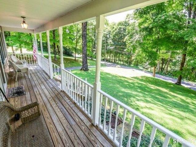 house with 3 bedroom, New Milford CT ES105576372