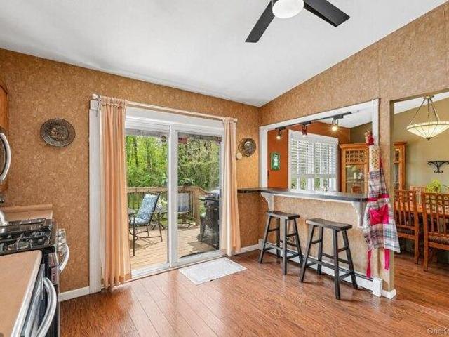 house with 3 bedroom, New Windsor NY ES105292831