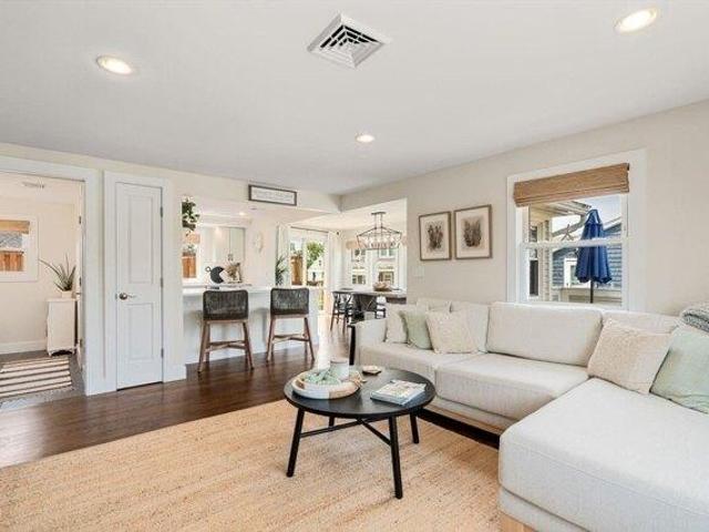 house with 3 bedroom, Newburyport MA ES105401562