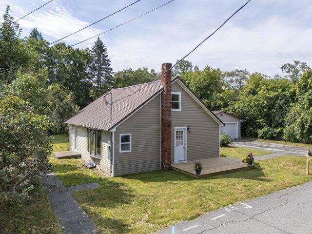 house with 3 bedroom, Newport NH ES105384385
