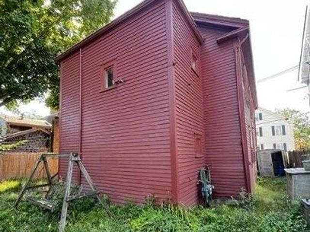 house with 3 bedroom, Newport RI ES105401017