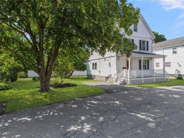 house with 3 bedroom, Newport RI ES105441438