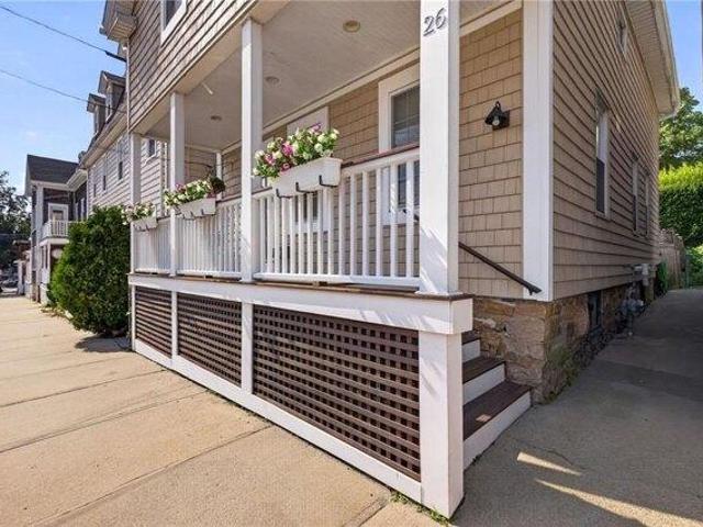 house with 3 bedroom, Newport RI ES105888519